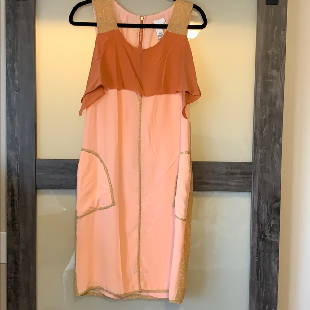 2B.Rych size 10 beautiful cocktail dress.